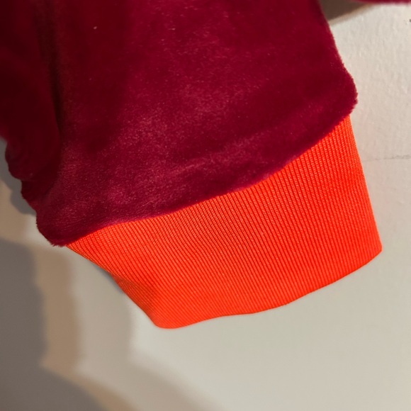 Women’s Medium FILA burgundy and orange velvet crop hooded top, hoodie - Picture 5 of 10